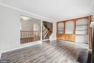 6739 Rockledge Pl, Centreville, VA 20121 - Photo 11