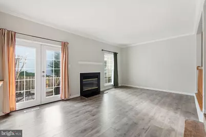 6739 Rockledge Place, Centreville, VA 20121 - Photo 9