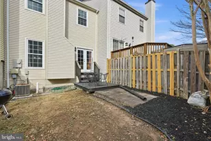 6739 Rockledge Pl, Centreville, VA 20121 - Photo 39