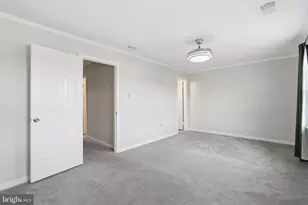 6739 Rockledge Pl, Centreville, VA 20121 - Photo 17