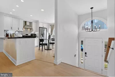 11433 Heritage Oak Court, Reston, VA 20194 - Photo 3