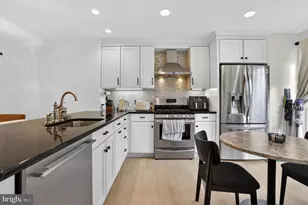 11433 Heritage Oak Ct, Reston, VA 20194 - Photo 9