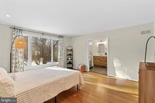 10124 Captain Hickory Pl, Great Falls, VA 22066 - Photo 41