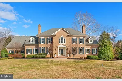 451 Seneca Road, Great Falls, VA 22066 - Photo 1