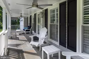 9930 S Park Cir, Fairfax Station, VA 22039 - Photo 7