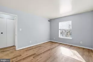 5902 Cove Landing Rd, Burke, VA 22015 - Photo 5