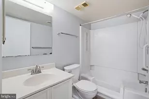 5902 Cove Landing Rd, Burke, VA 22015 - Photo 23