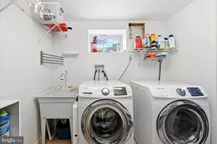 1201 Allendale Rd, McLean, VA 22101 - Photo 39