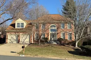 6902 Compton Heights Cir, Clifton, VA 20124 - Photo 1