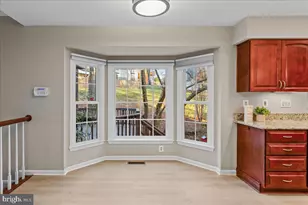 6902 Compton Heights Cir, Clifton, VA 20124 - Photo 9