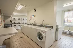 6631 Wakefield Dr, Alexandria, VA 22307 - Photo 11