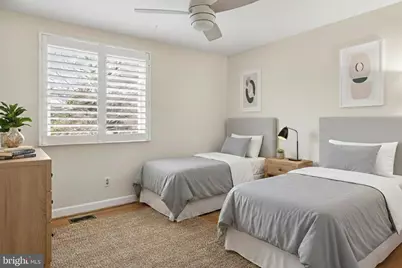 3826 Beech Down Drive, Chantilly, VA 20151 - Photo 29