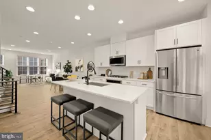 11246 Faraday Park Dr., Reston, VA 20190 - Photo 5