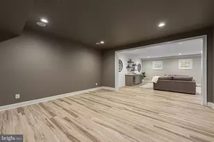 6520 Topeka Rd, McLean, VA 22101 - Photo 59