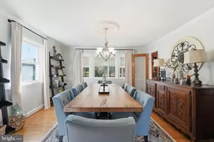 7001 Arbor Ln, McLean, VA 22101 - Photo 7