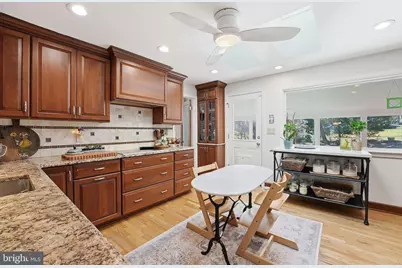 7001 Arbor Lane, McLean, VA 22101 - Photo 11