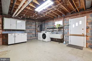 7515 Fairwood Ln, Falls Church, VA 22046 - Photo 31