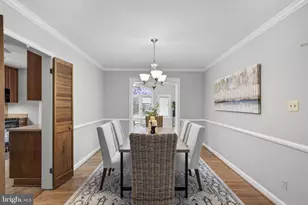 7515 Fairwood Ln, Falls Church, VA 22046 - Photo 7