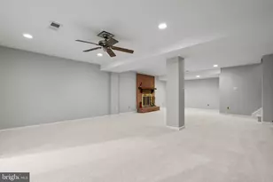 7515 Fairwood Ln, Falls Church, VA 22046 - Photo 29