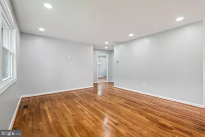 7118 Kerr Drive, Springfield, VA 22150 - Photo 13