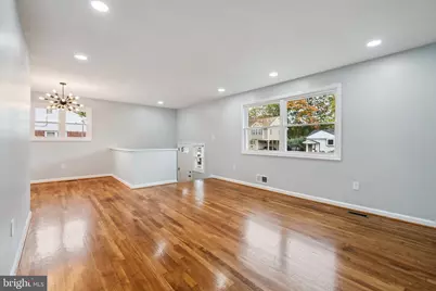 7118 Kerr Drive, Springfield, VA 22150 - Photo 5