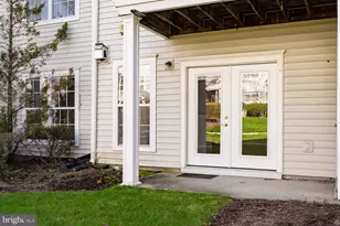 13048 Cabin Creek Rd, Herndon, VA 20171 - Photo 17