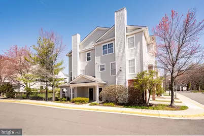 13048 Cabin Creek Road #13048, Herndon, VA 20171 - Photo 3