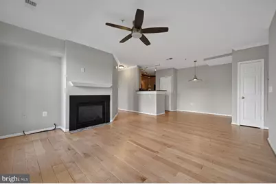 13048 Cabin Creek Road #13048, Herndon, VA 20171 - Photo 11