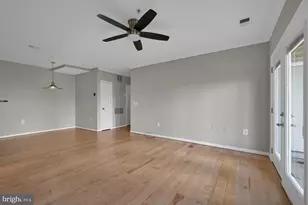 13048 Cabin Creek Rd, Herndon, VA 20171 - Photo 15