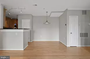 13048 Cabin Creek Rd, Herndon, VA 20171 - Photo 19