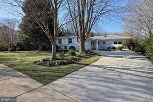 6223 Loch Raven Dr, McLean, VA 22101 - Photo 1