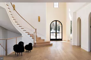 8634 Overlook Rd, McLean, VA 22102 - Photo 11