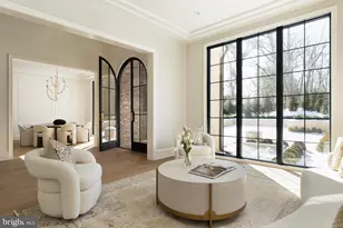 8634 Overlook Rd, McLean, VA 22102 - Photo 9