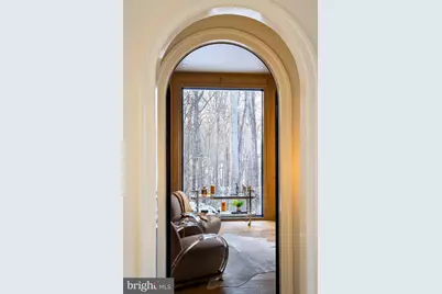 8634 Overlook Road, McLean, VA 22102 - Photo 11