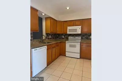 5719 Independence Circle #5719, Alexandria, VA 22312 - Photo 3