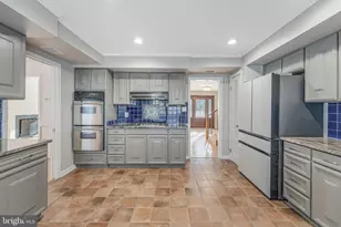 6161 Hardy Dr, McLean, VA 22101 - Photo 17