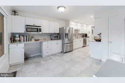 2002 Golf Course Drive, Reston, VA 20191 - Photo 13