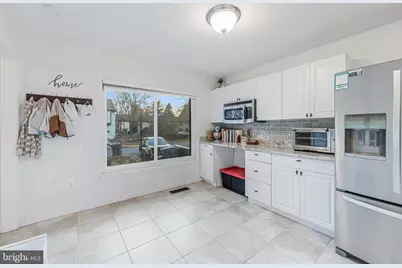 2002 Golf Course Drive, Reston, VA 20191 - Photo 15