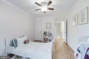 2002 Golf Course Dr, Reston, VA 20191 - Photo 23