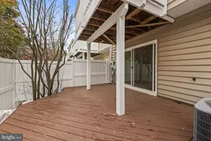 1705 Blue Flint Ct, Reston, VA 20190 - Photo 31