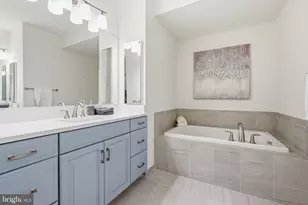 9193 Central Green St, Lorton, VA 22079 - Photo 29