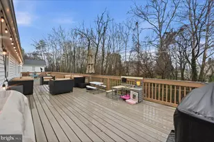 5955 Edgewood Ln, Alexandria, VA 22310 - Photo 43