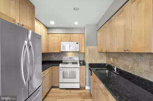 7753 Patriot Dr, Annandale, VA 22003 - Photo 1