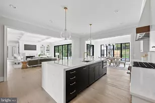 6126 Stoneham Ln, McLean, VA 22101 - Photo 15