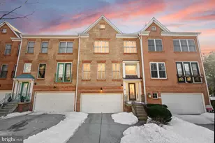 11477 Waterhaven Ct, Reston, VA 20190 - Photo 1