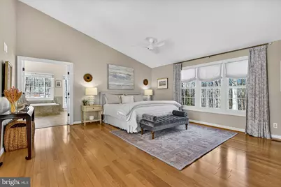 11732 Saddle Crescent Circle, Oakton, VA 22124 - Photo 5