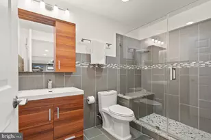 1134 Round Pebble Ln, Reston, VA 20194 - Photo 57