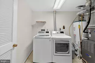 2143 Wolftrap Ct, Vienna, VA 22182 - Photo 43