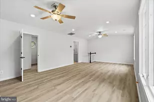 12821 Pinecrest Rd, Herndon, VA 20171 - Photo 19