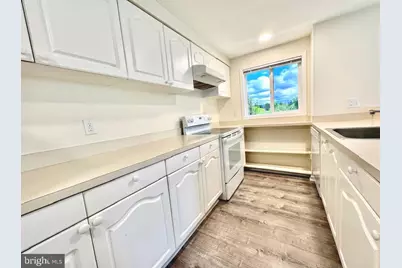 4342 Pembrook Village Drive #54, Alexandria, VA 22309 - Photo 5